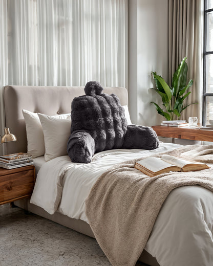 Bedrest Pompom Antraciet 34 x 50 - Bedworld B.V.