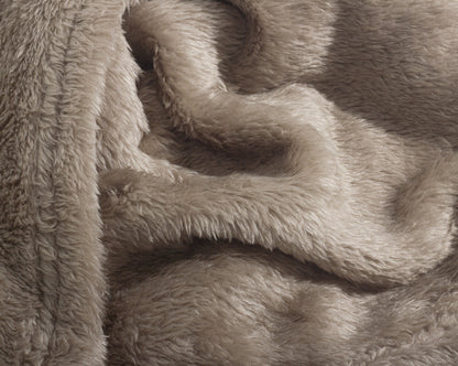 Teddy plaid Diep Taupe 150 x 200 - Bedworld B.V.