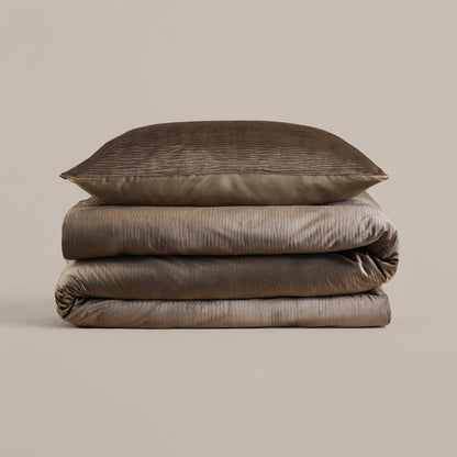 Velvet Cartier Taupe - Dekbedovertrek - Bedworld B.V.