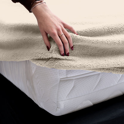 Teddy hoeslaken Creme 180 x 200 - Bedworld B.V.