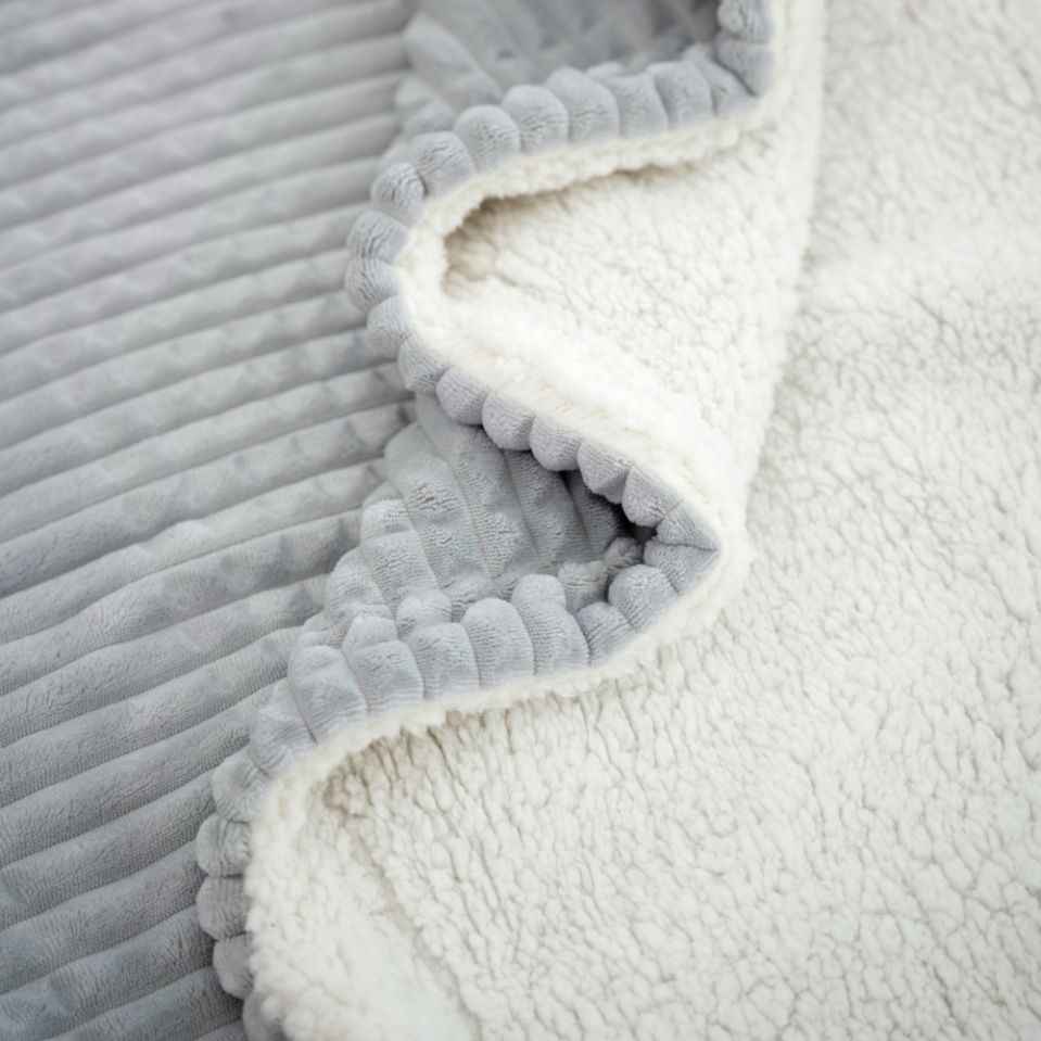 Ridgeline Sherpa Fleece Deken - Lichtgrijs