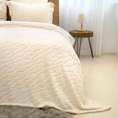 Cozy Bliss Luxury Milky Pluche Plaid - Crème