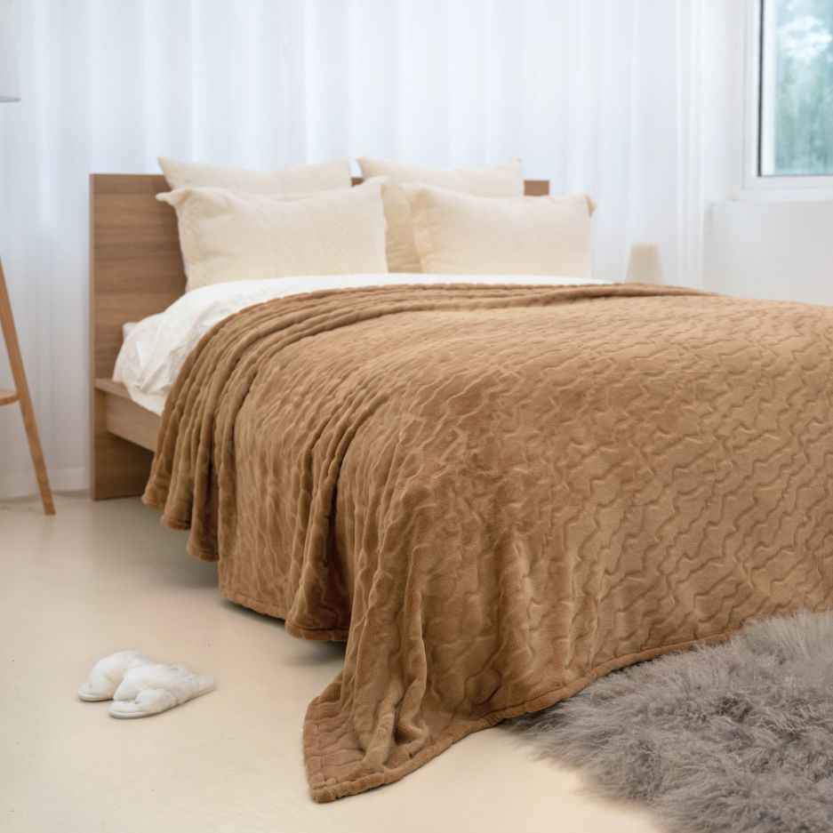 Cozy Bliss Luxury Milky Pluche Plaid - Lichtbruin