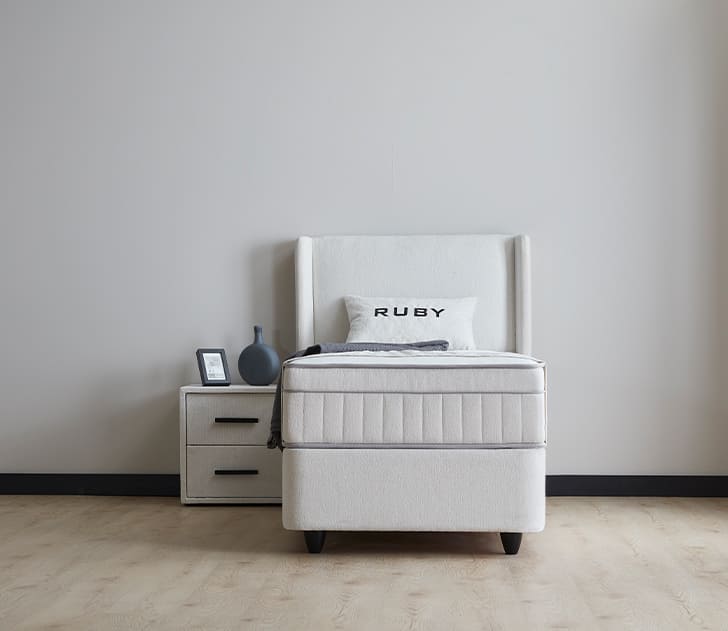 Opberg Bed Ruby Complete Set - Bedworld B.V.