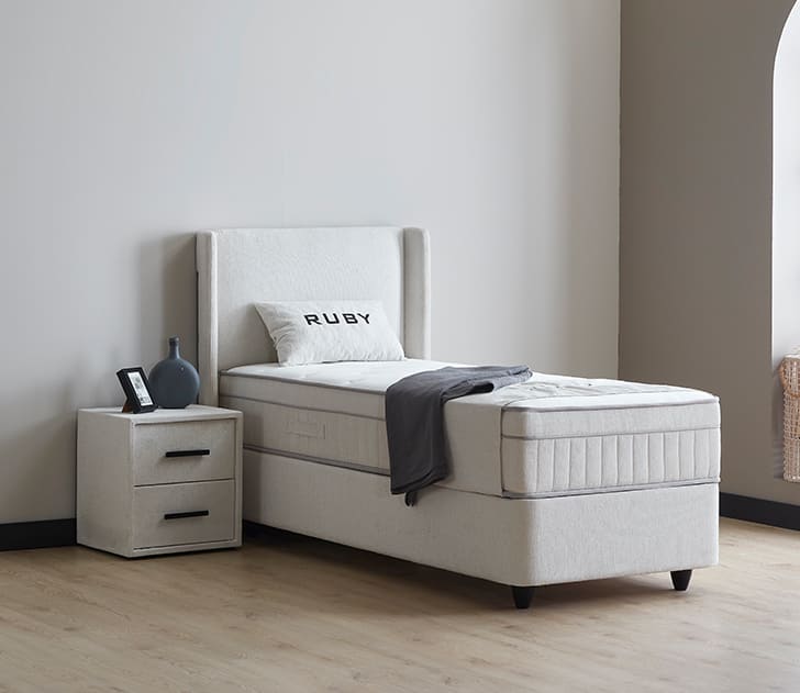 Opberg Bed Ruby Complete Set - Bedworld B.V.